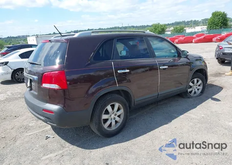 2011 Kia Sorento Lx z USA, uszkodzony, nr VIN 5XYKT3A13BG083476